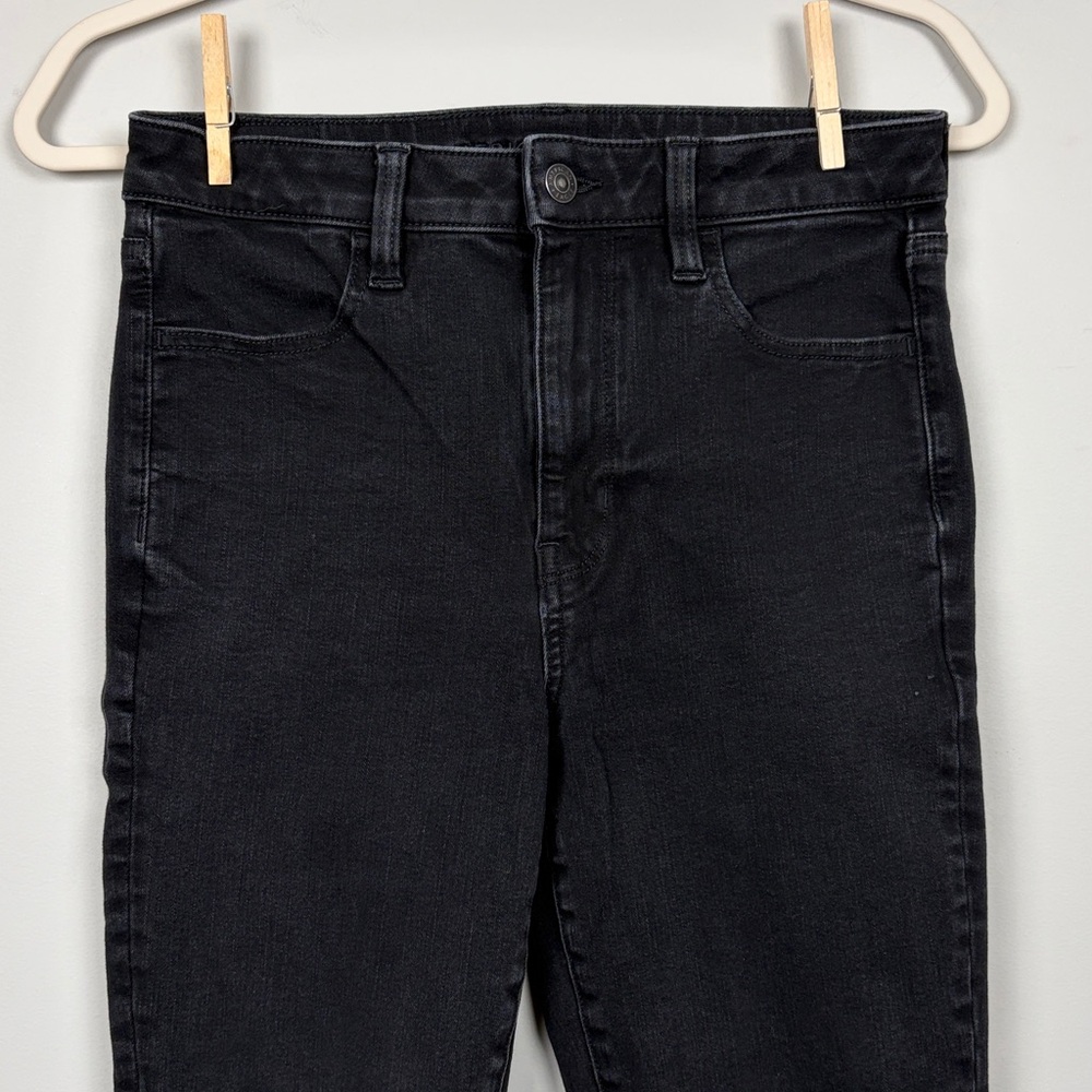 American Eagle Women's Super Hi‎ Rise Jegging SZ 8 Short - Picture 2 of 9